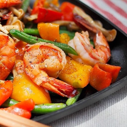 エビとパプリカのオイスター炒め