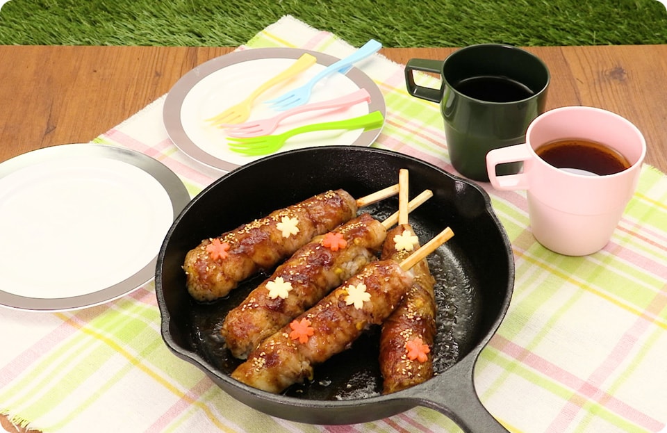 肉巻きコーンおにぎり串