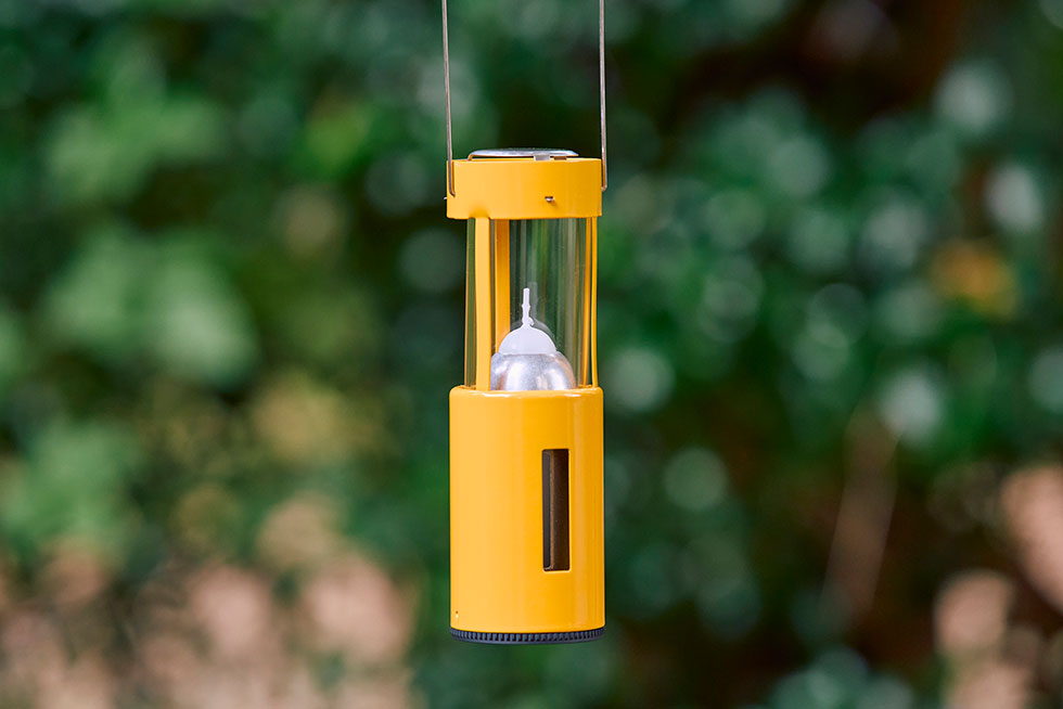 アウトドア用のキャンドルランタンの画像