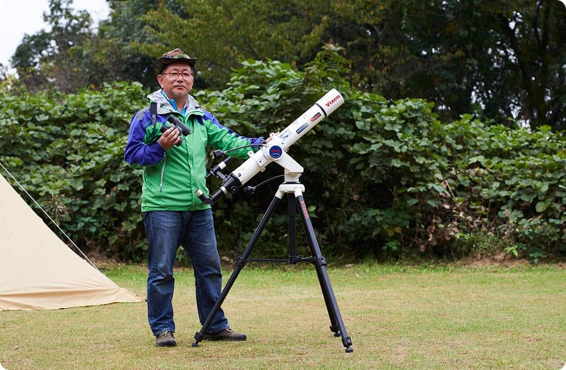 SAMさんが、天体望遠鏡と双眼鏡を持ってきてくれました！
