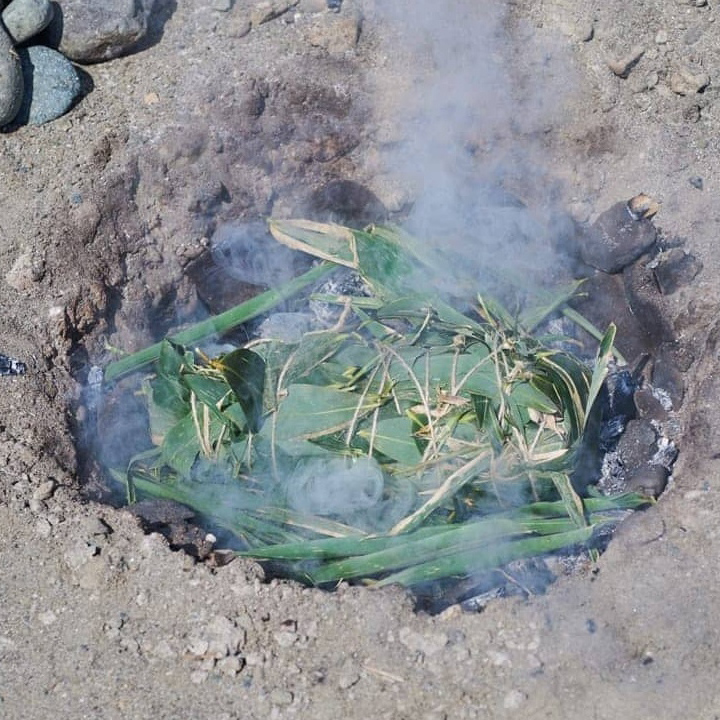 クッカーを使わずにキャンプランチを作り隊！