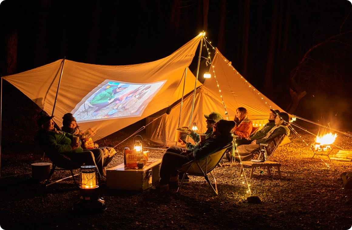 シアター鑑賞を楽しむ画像