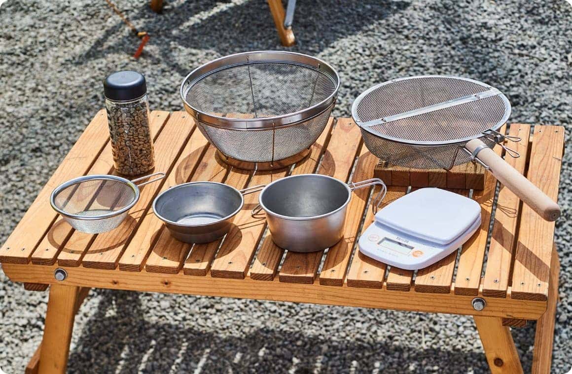 コーヒーを淹れるための材料や道具の画像