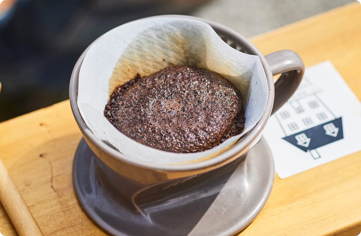 豆を蒸らす画像