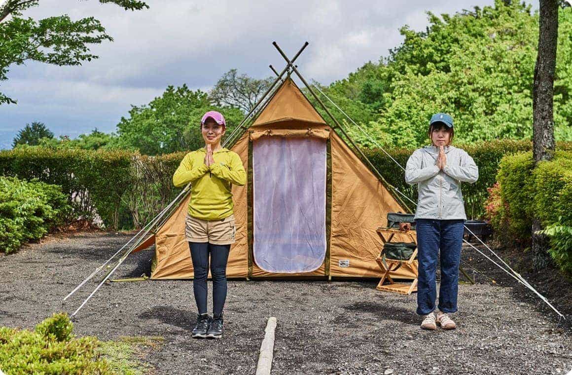 山のポーズの画像