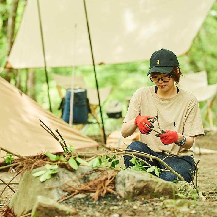 薪を使い分けて簡単に美味しく！失敗知らずの焚き火炊飯術
