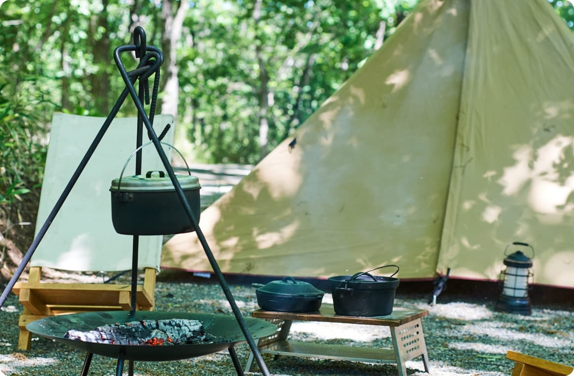 トライポッドを使って米を蒸らす画像