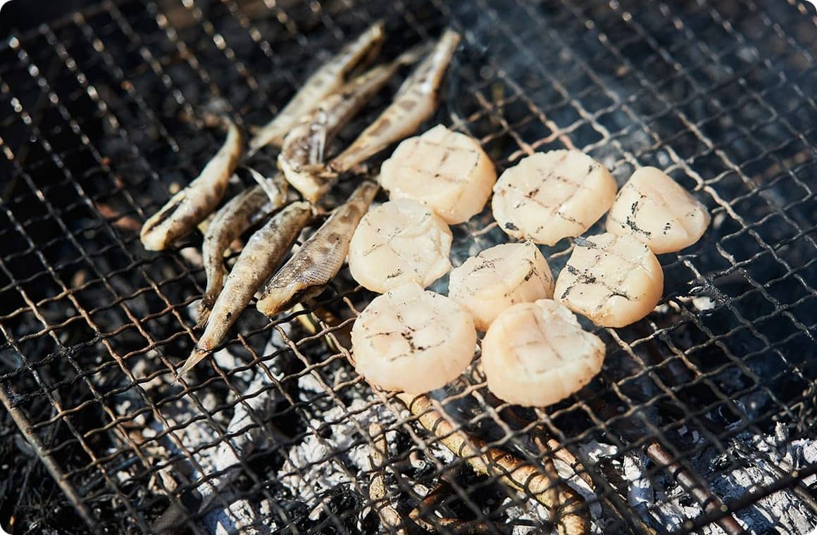 メヒカリとホタテの網焼きの画像