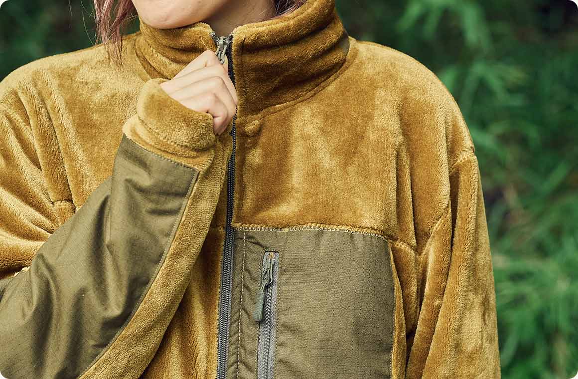 難燃フリースを使用したジャケットの画像