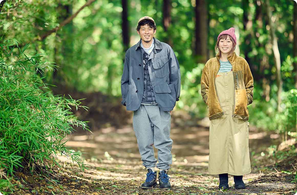 コーディネートした男性と女性の画像