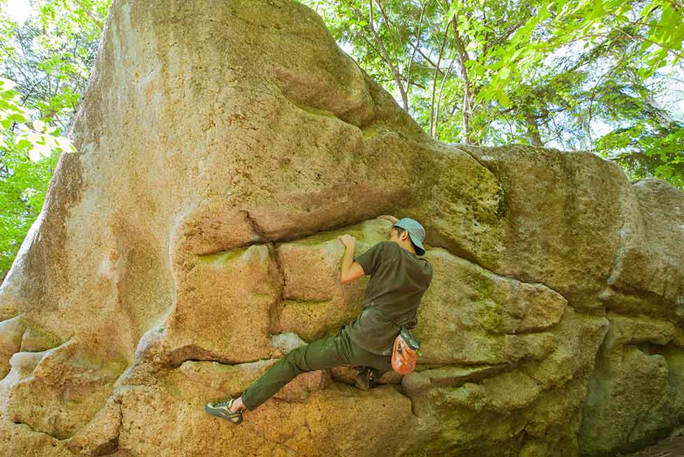 テッペンからの景色と達成感、自己成長を求めて、岩を登る！