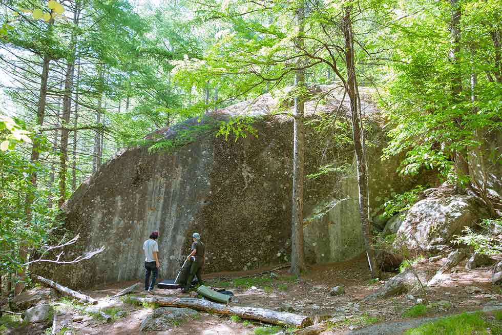 「大黒岩」の6級の課題に挑戦する