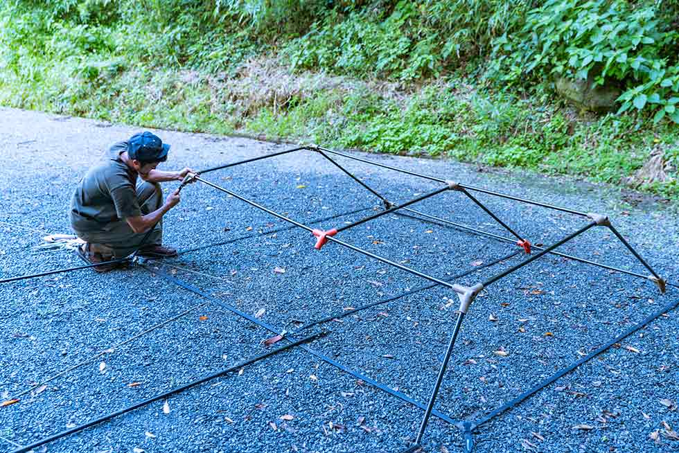 テント設営、ギアと釣りザオを愛でる