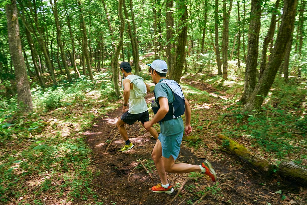 目的地の足和田山の山頂を目指して再び走り始める