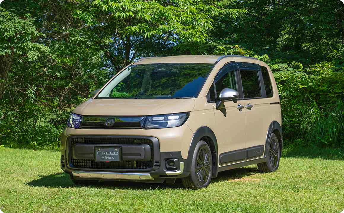 FREED e:HEV CROSSTAR