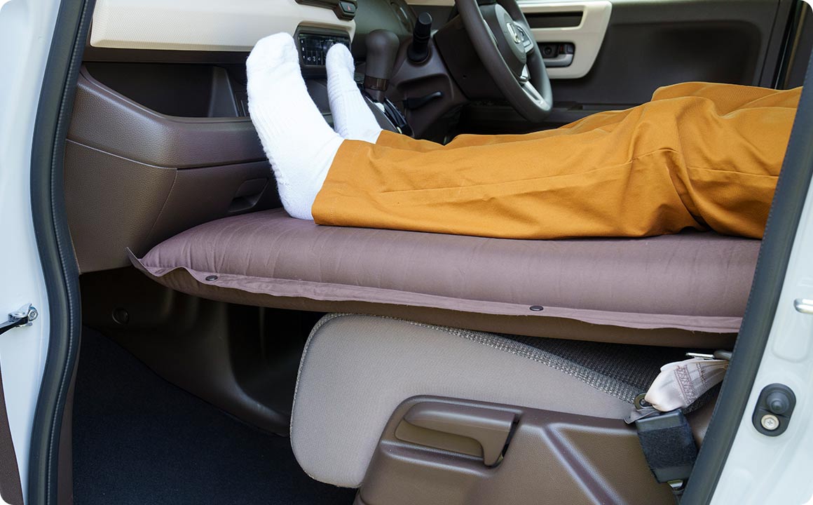 身長によっては足を伸ばして寝ることも可能