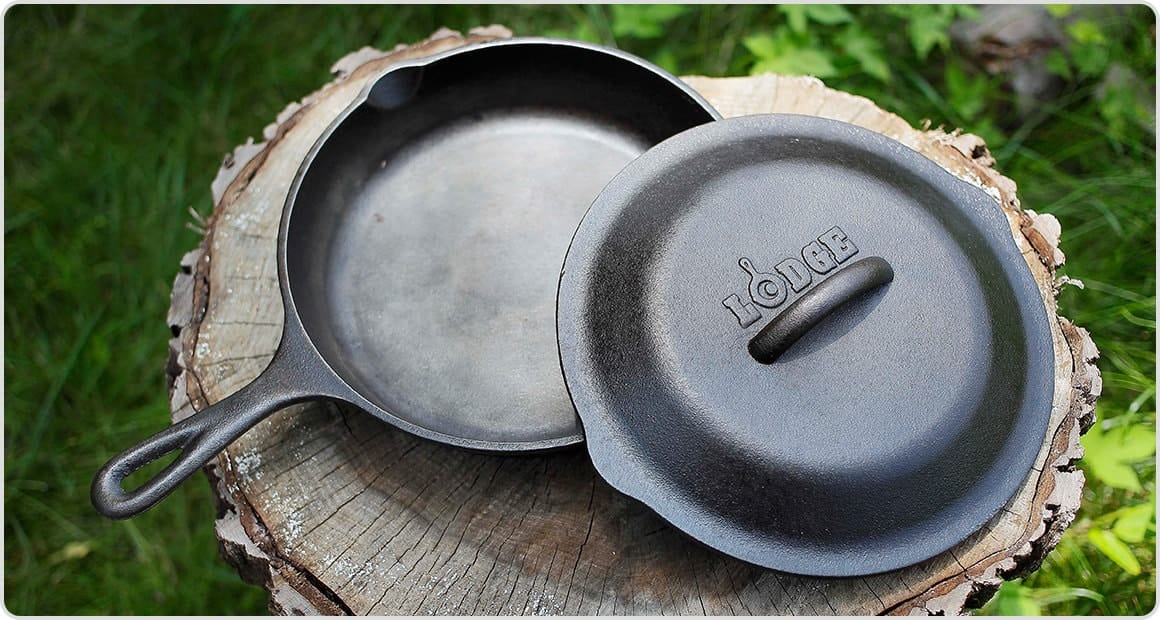 本格的な炭火料理を楽しみたい方はダッチオーブンも揃えておこう！2