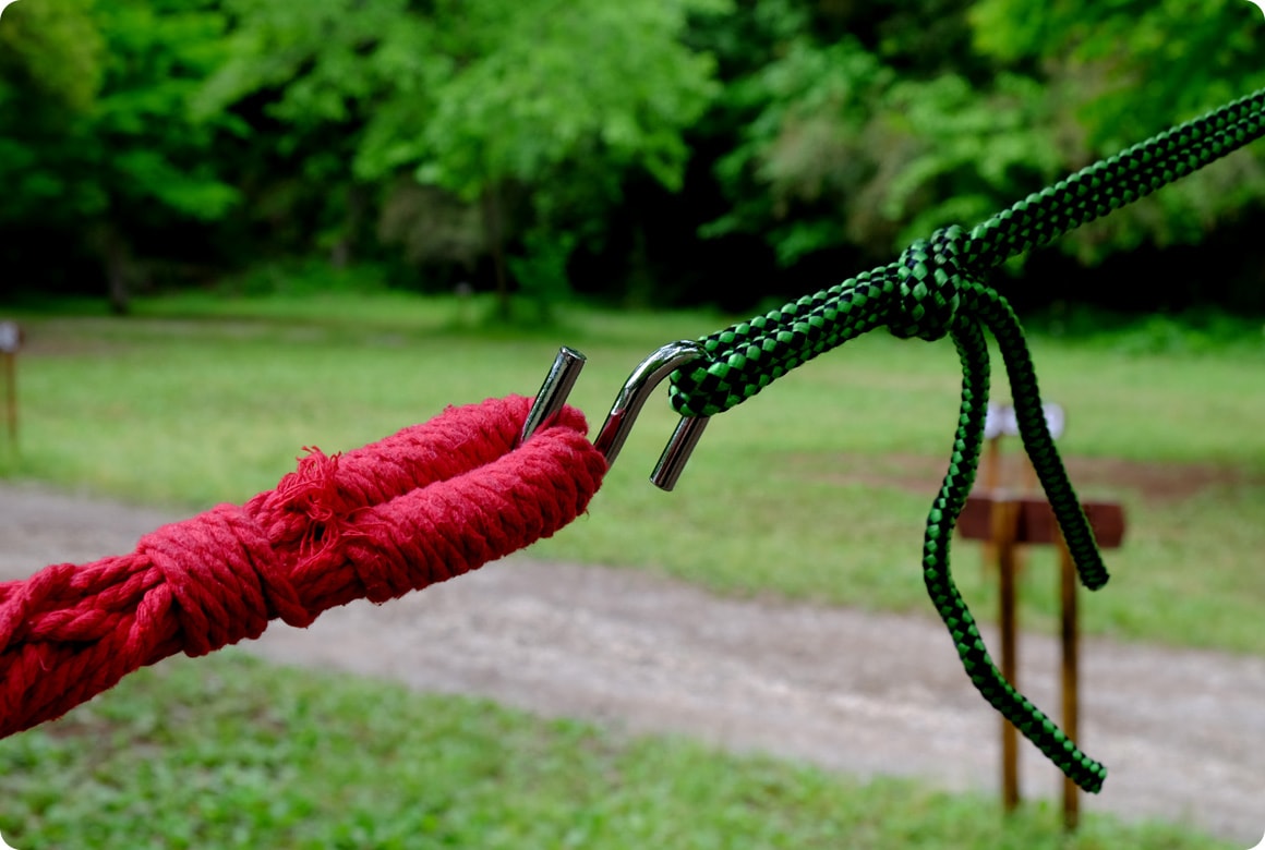 3.ハンモックを引っかける
