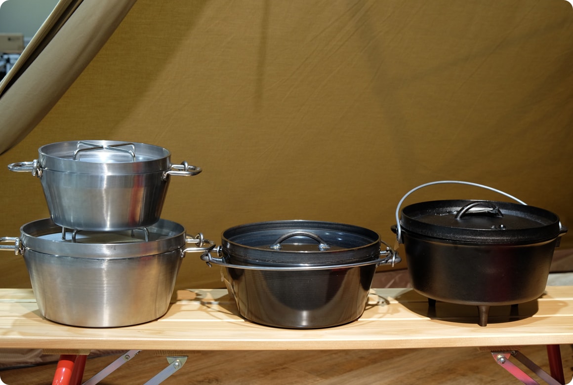 もともとは鋳鉄製で、オイルをなじませておけば錆びることはありません