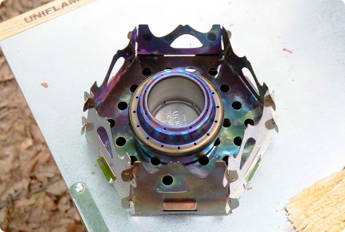 小さな焚き火台