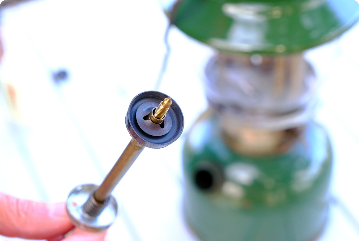 新しいポンプカップ、プッシュオンナット