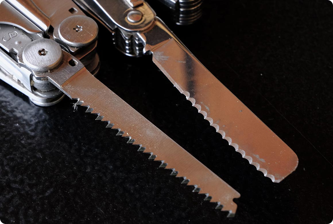 マルチツールも刃に注意！