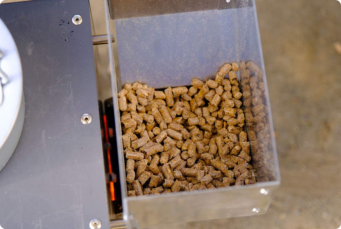 木質ペレットは品質が安定していて燃焼時間を管理しやすい