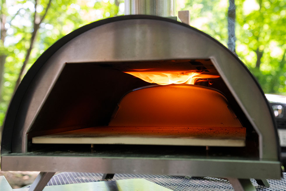 ピザ作りの様子