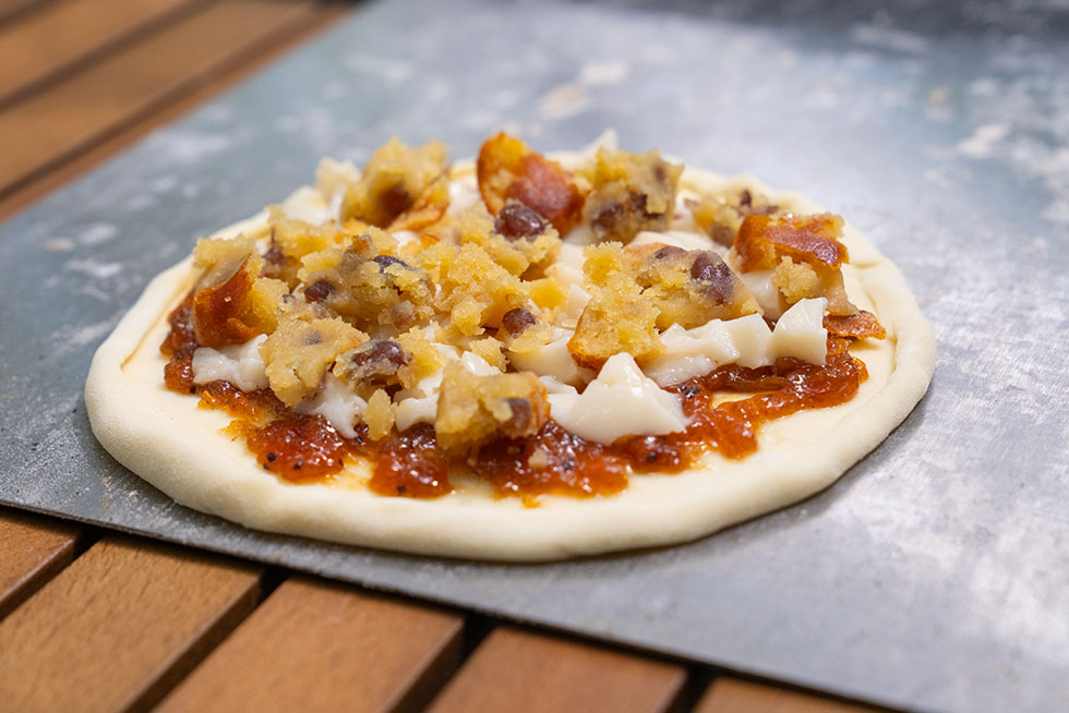 ピザ作りの様子