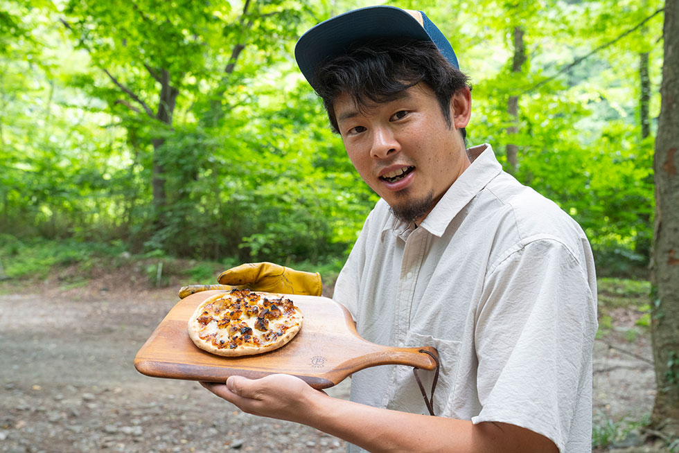 ピザ作りの様子