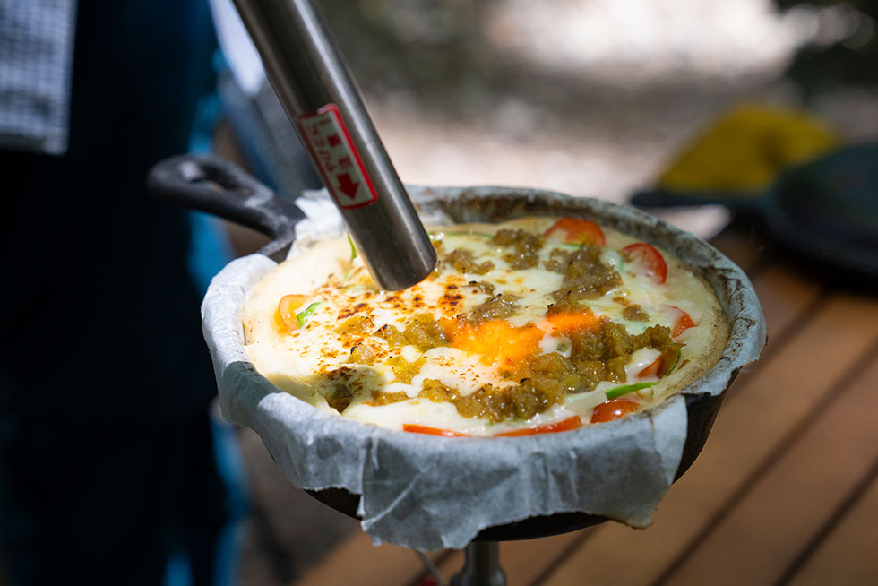 ピザ作りの様子