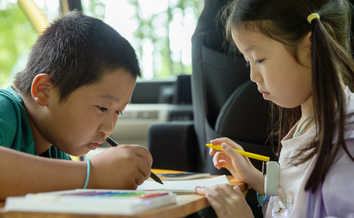 地図を作る子どもたち