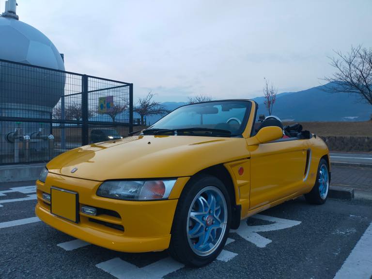 幸せの黄色い車！