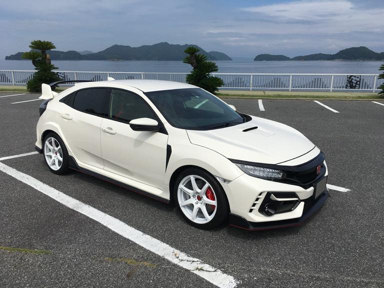 相棒 シビック TYPE R FK8