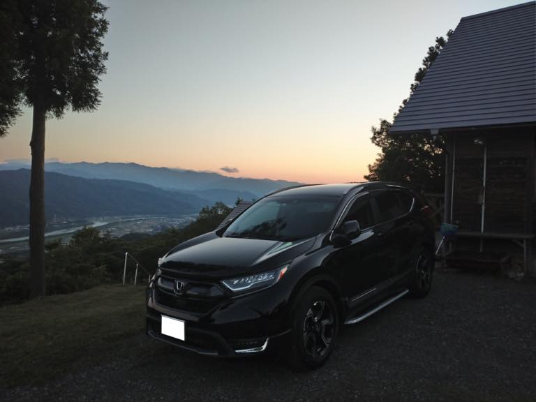 夕暮れコテージにCR-V 