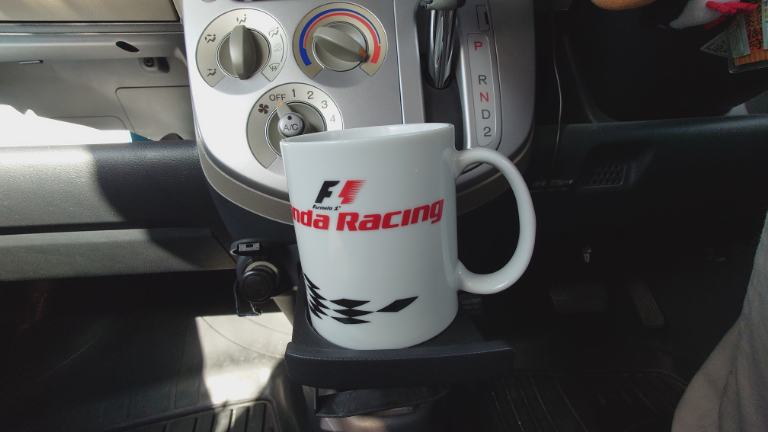 Hondaの生命という車名に浸かっています