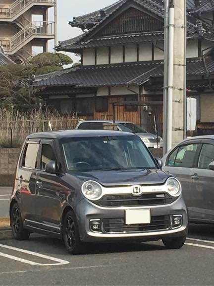 カスタムパーツで自慢の愛車に！