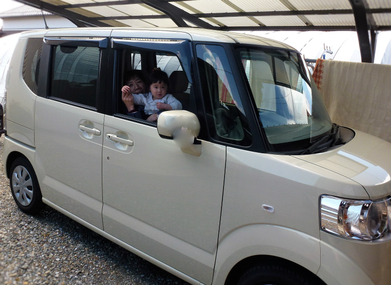 孫(未来)とお母さんの愛車