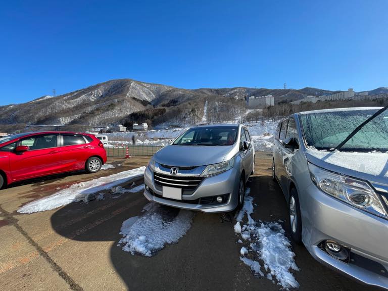 駐車場に佇む愛車