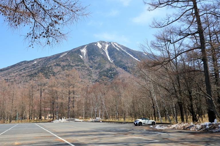 気持よく走った後は駐車場独占!