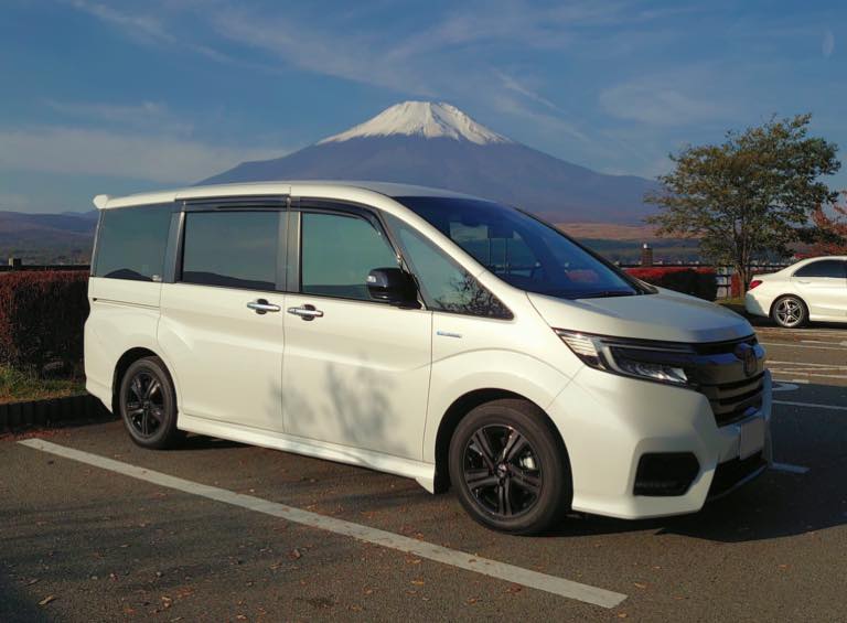 愛車と霊峰富士山