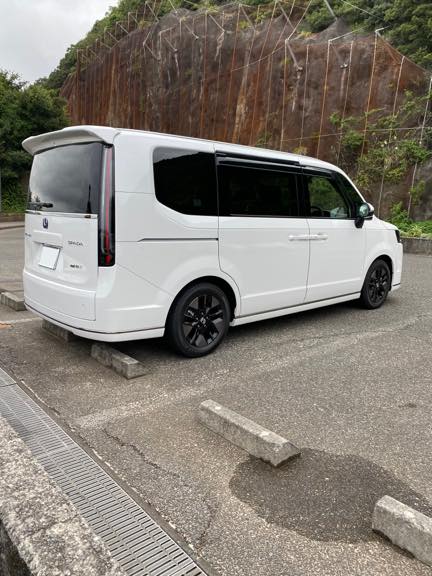 車と妻と娘と。