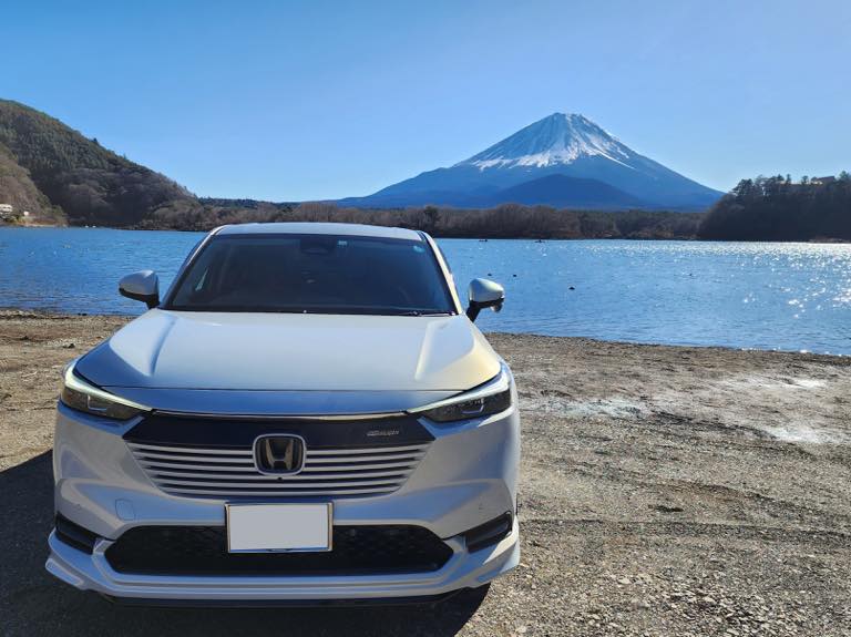 ヴェゼルと富士山