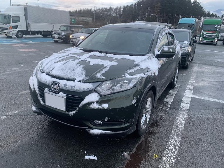 旧モデルなのに雪道での走行性能に驚く