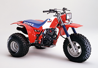 Honda オフロード専用三輪バギー ホンダ Atc70 110 0x のデザインを一新 さらに ホンダ Atc250r を追加し発売