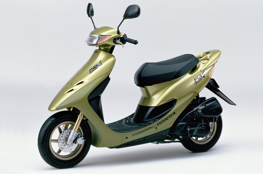 Honda | 50ccメットインスクーター「ホンダ Dio/Dio ZX」のボディ 
