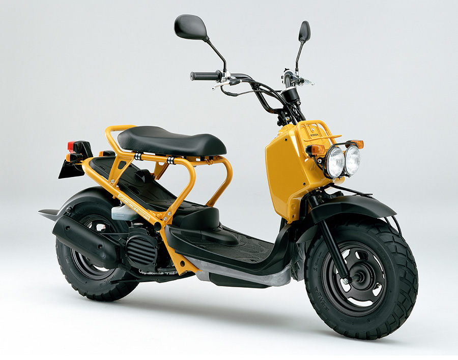 Honda 遊び心にあふれた50ccネイキッドスクーター「ZOOMER(ズーマー)」 に新色を追加し発売