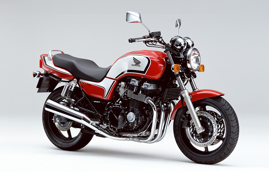 Honda ロングセラーのロードスポーツバイク Cb750 をマイナーモデルチェンジし発売