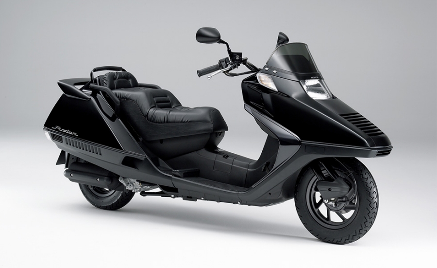 Honda | ロングセラーの250ccスクーター「フュージョン」をマイナー 