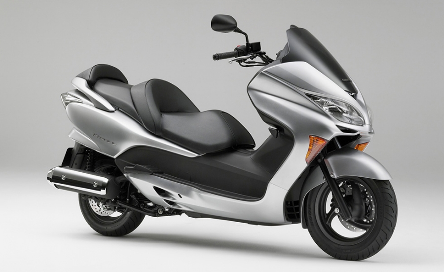 Honda | 軽二輪スクーター「フォルツァ」シリーズをモデルチェンジして発売